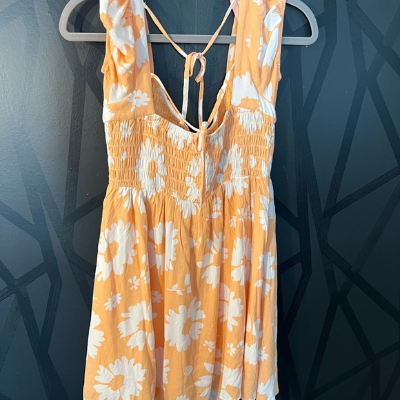 American Eagle Outfitters Orange and White Floral Dress - Picture 5 of 5